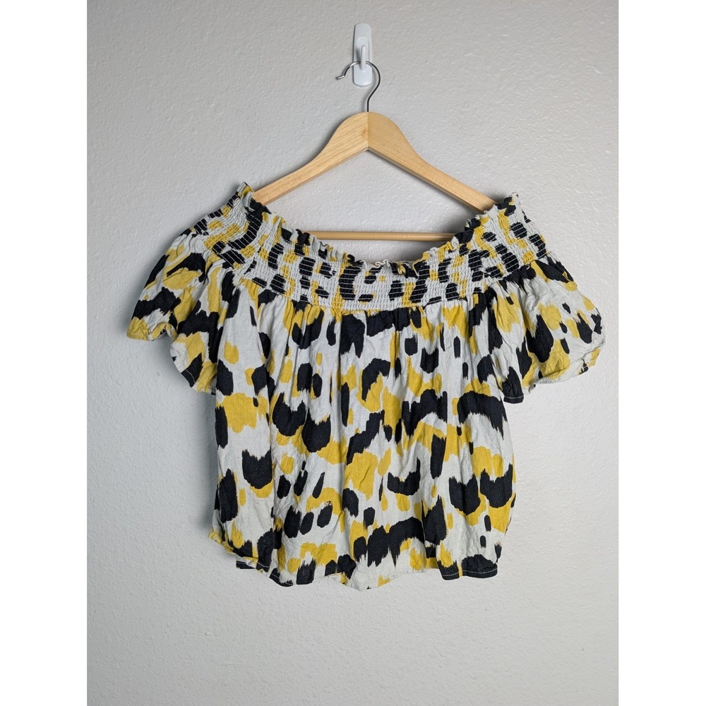WHO WHAT WEAR Blouse Womens M Multicolor Cropped Off‎ Shoulder Flutter Ruffle - Picture 2 of 6